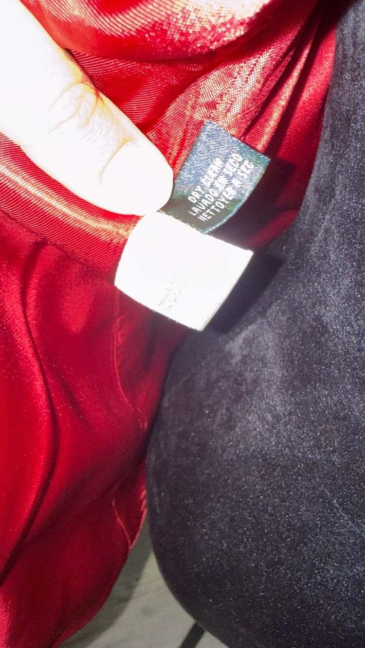 Lauren Ralph Lauren Vintage Red Worsted Wool Blazer with Gold Crest and Buttons - Picture 7 of 10